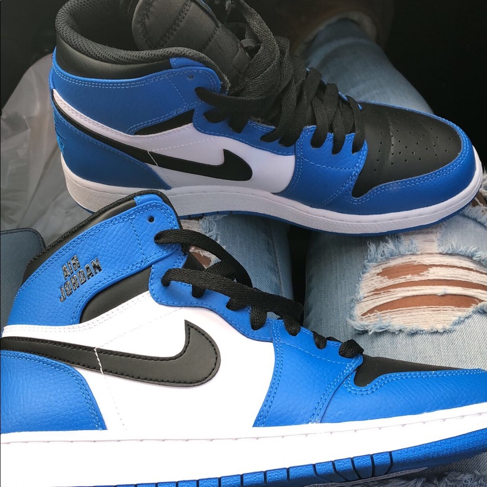 Air 1s PLEASE READ DESCRIPTION